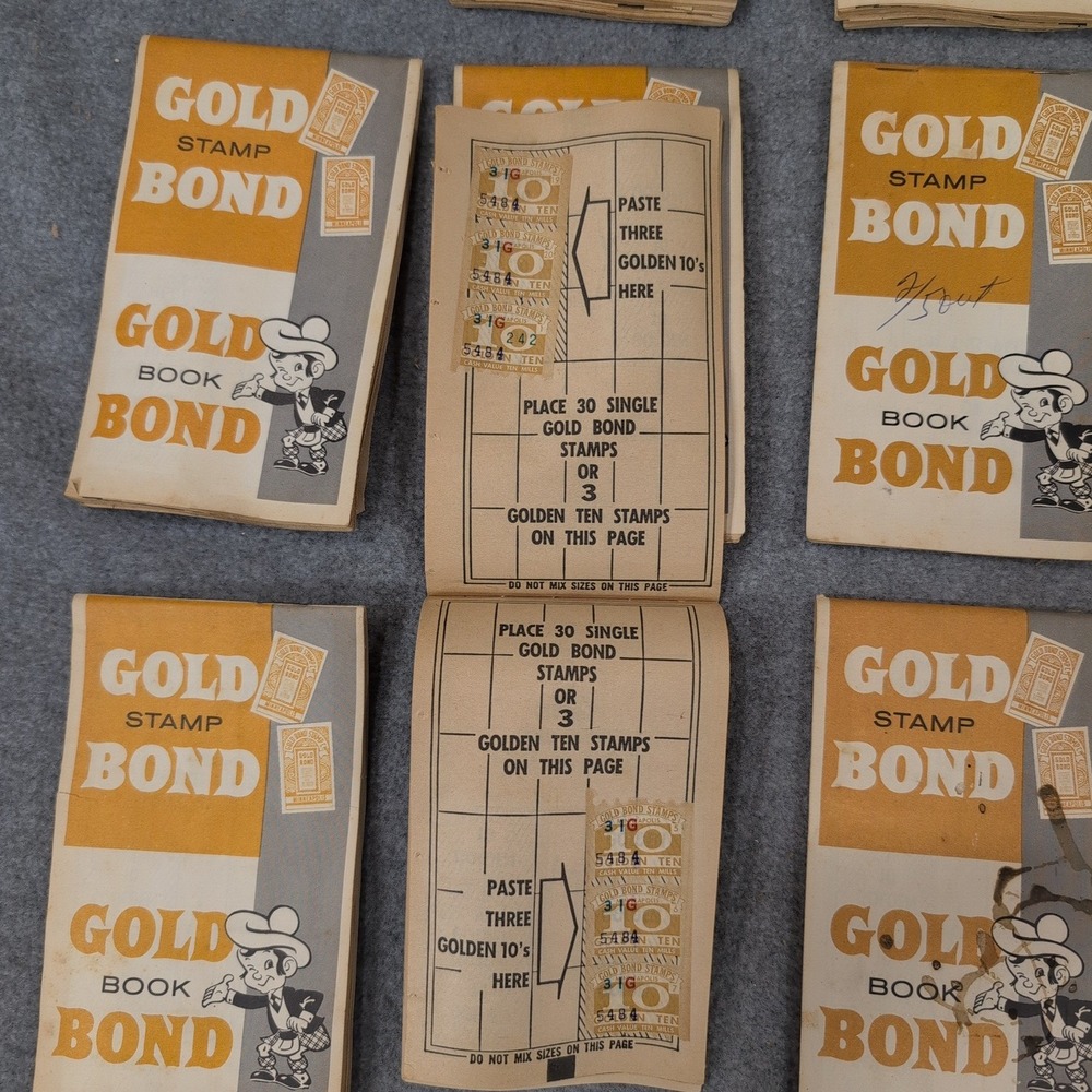 HUGE Vintage Gold Bond Trading Stamp Saver‎ Books and Loose Stamps Lot Ephemera - Picture 3 of 7